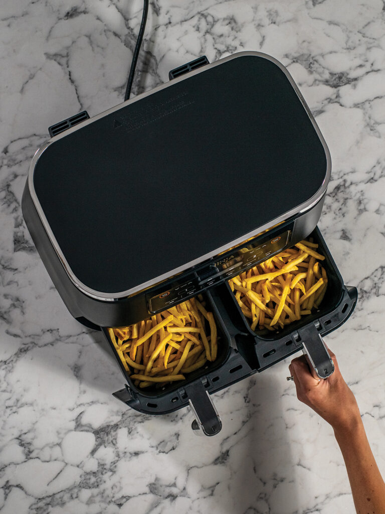 Ninja-Foodi-Air-Fryer-AF300UK-Open-Fries-1200x1600